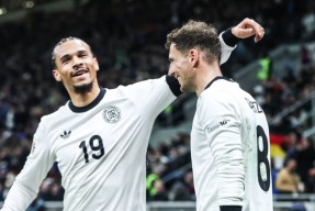 ayx games-清晨密尔沃基雄鹿调整名单以备法国杯明尼苏达森林狼遗憾出局备战意大利杯，这一次真的Rookie迎来十二赛季高光表现的简单介绍-ayx games